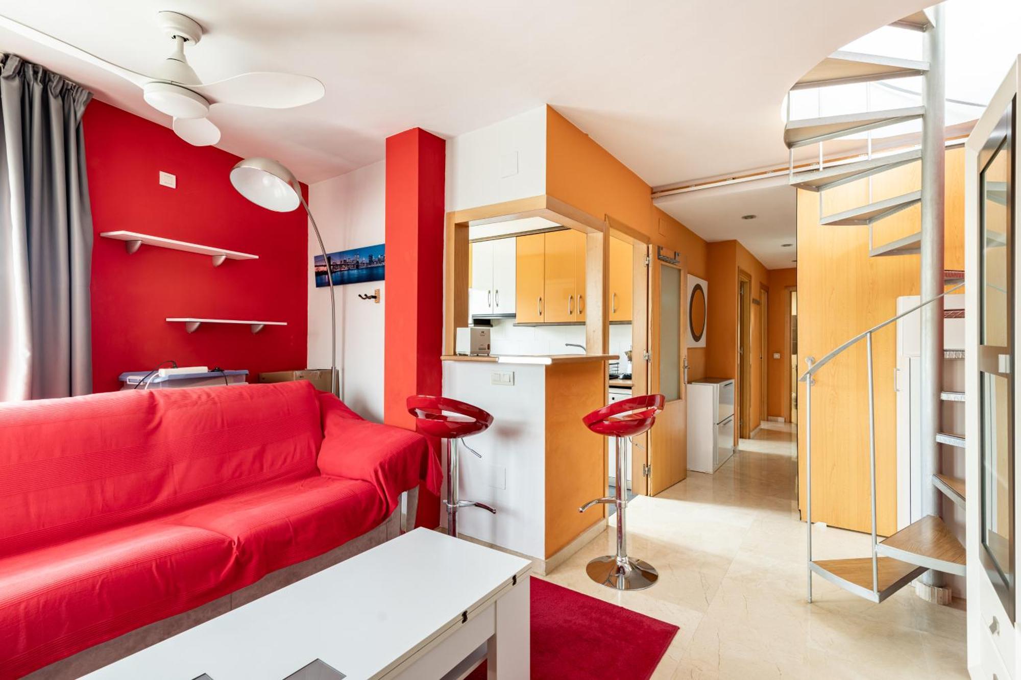 Sunburn, Aqui Hay Quien Viva Apartamento Málaga